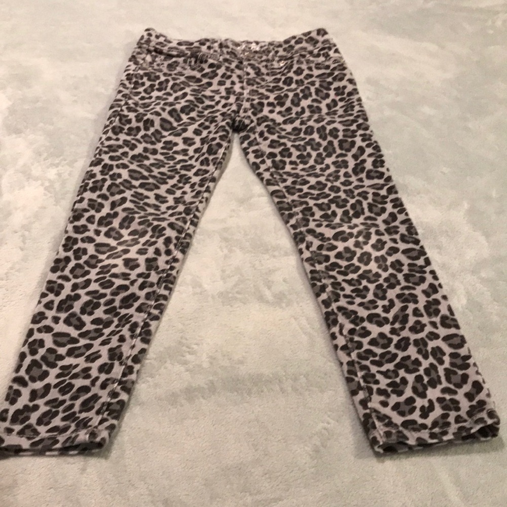 🐱Cherokee Cheetah Skinny Jeans